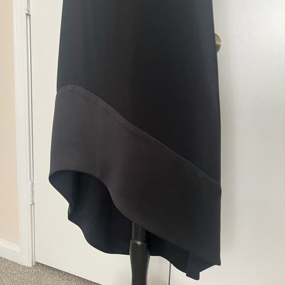 Trina Turk Women's Glow Halter Neck Carmel Crepe Black Dress - Picture 3 of 10